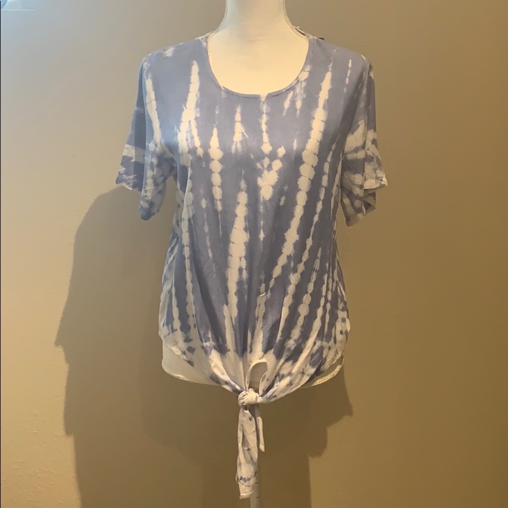 Blue tie dye top with tie waste. NWT!! - Picture 6 of 7